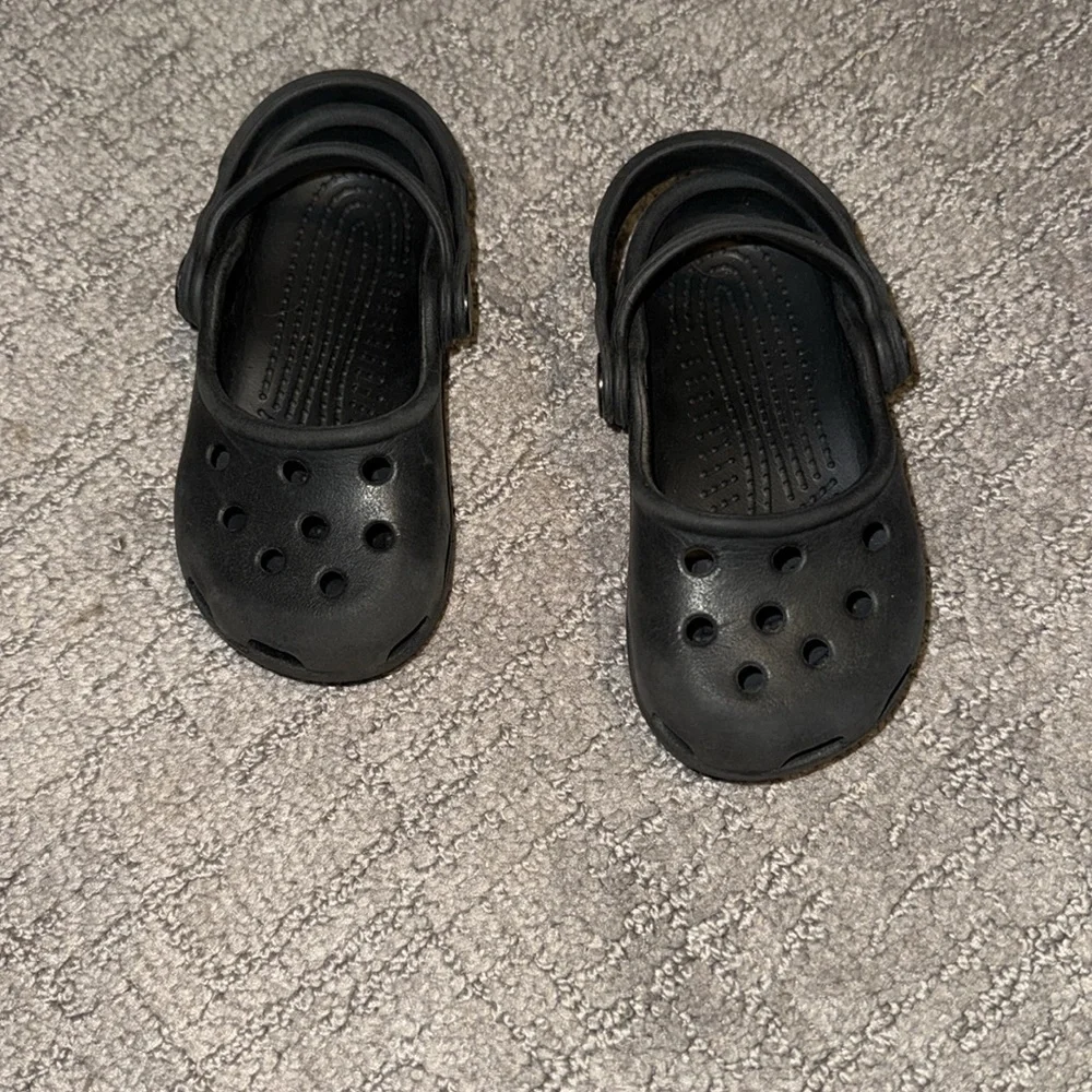 Crocs Toddler Black Slip On Size 6 7 Karin Clog Mary Jane Style Double Strap